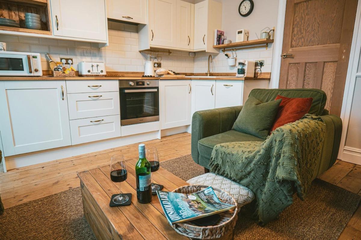 Апартаменты The Prestbury Annexe Челтенхам Экстерьер фото